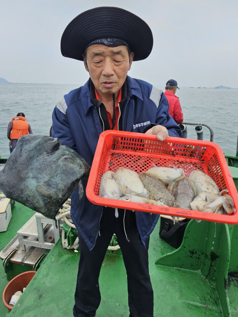 10월7일쭈갑조황사진 쭉내려보셔여