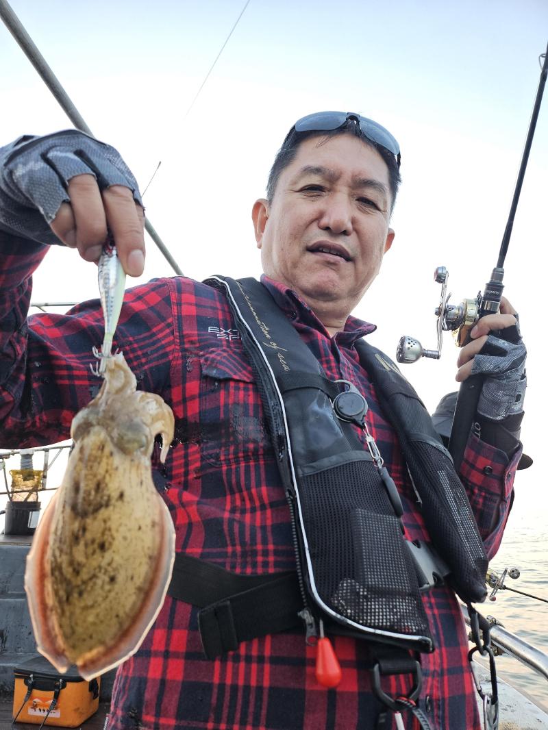 9월27일 황제호 갑오징어 쭈꾸미 망태기 대박조황 입니다.